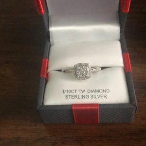 Diamond sterling silver ring